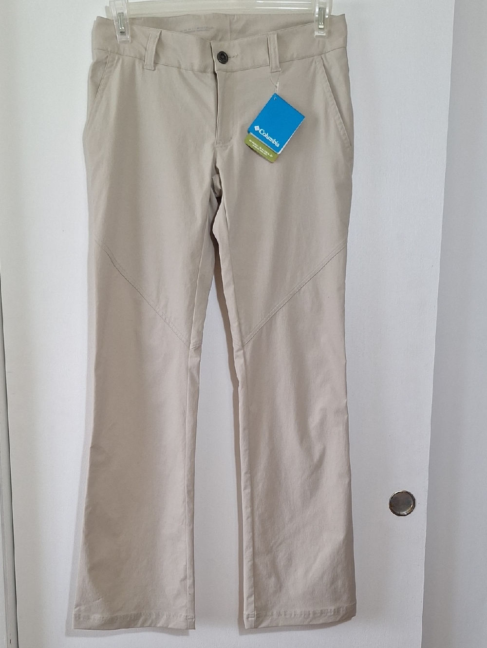 Columbia NWT Hiking Pants Khaki Pants Women Water Resistant Pants Camp Trail - Picture 4 of 11
